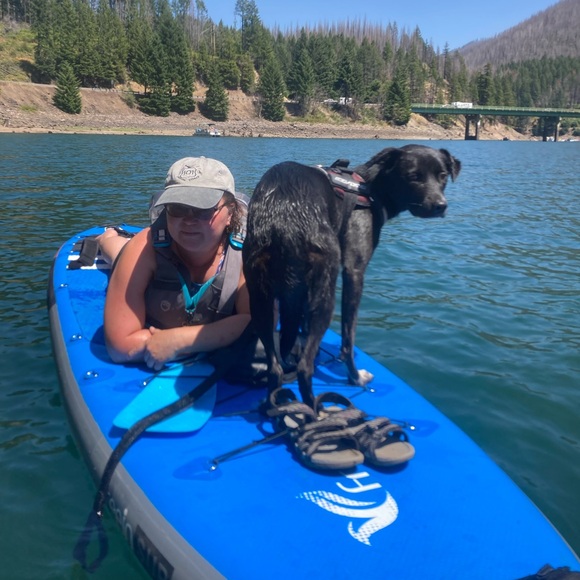 Meet your Posher, Jen. - Picture 1 of 3